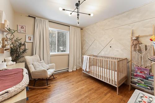 Chambre à coucher - 108 Rue Céline, Saint-Alphonse-De-Granby, QC - Indoor Photo Showing Bedroom