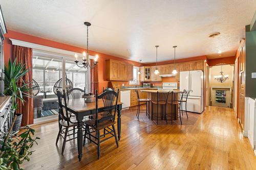 Cuisine - 600 Av. Des Érables, Brigham, QC - Indoor