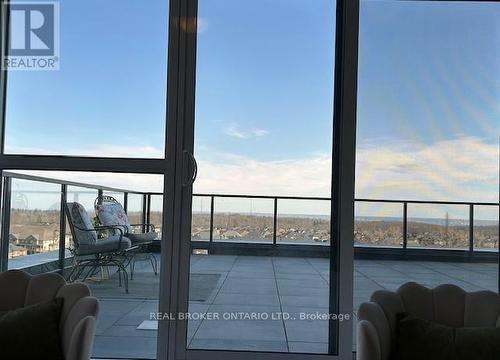 909 - 470 Dundas Street E, Hamilton, ON -  With View