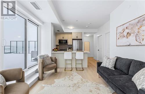 909 - 470 Dundas Street E, Hamilton, ON - Indoor