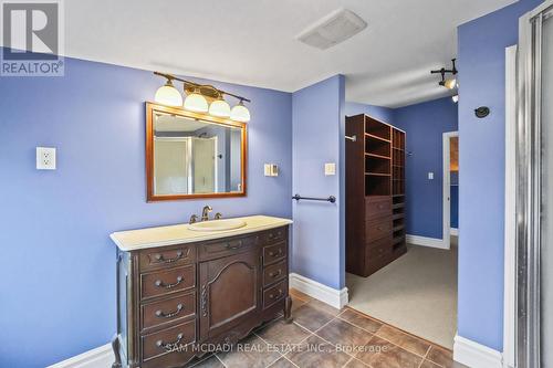 1291 Old Highway 8, Hamilton, ON - Indoor Photo Showing Bathroom