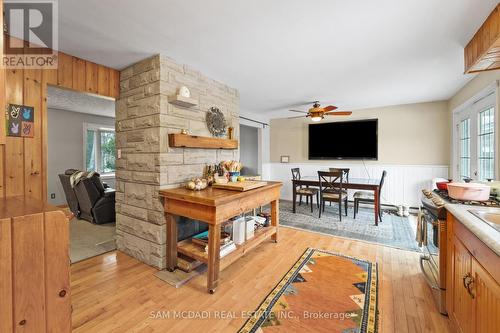 1291 Old Highway 8, Hamilton, ON - Indoor