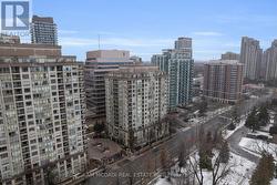 811 - 260 DORIS AVENUE  Toronto, ON M2N 6X9