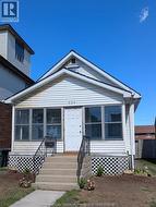 534 CALIFORNIA  Windsor, ON N9B 2Y9