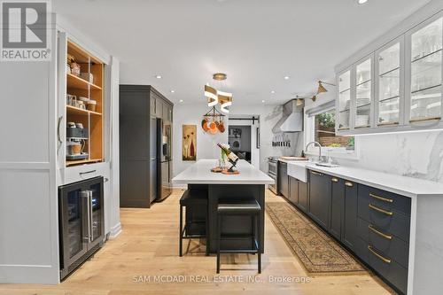 3620 Ponytrail Drive, Mississauga, ON - Indoor Photo Showing Kitchen