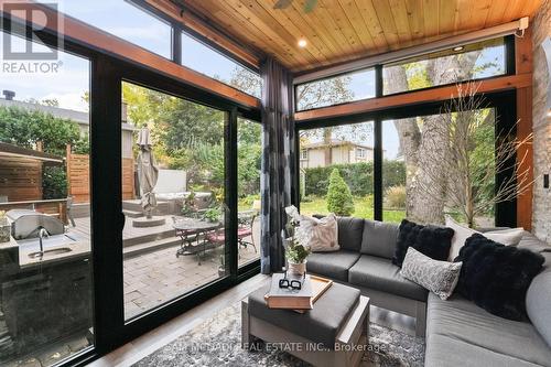 3620 Ponytrail Drive, Mississauga, ON -  Photo Showing Living Room