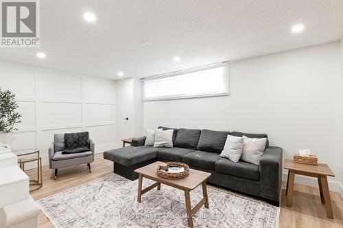 60 - 35 Waterman Avenue, London South (South R), ON - Indoor