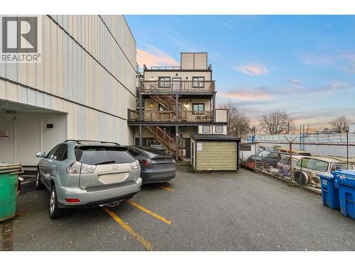 754-758 E Broadway, Vancouver, BC 