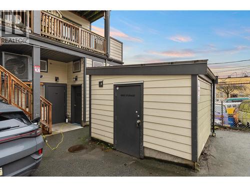 754-758 E Broadway, Vancouver, BC 