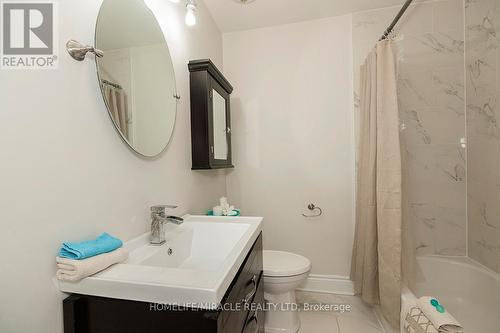 3481 Ashcroft Crescent, Mississauga, ON - Indoor Photo Showing Bathroom