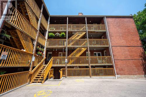 22 - 6 Vineland Avenue, Hamilton, ON - Outdoor With Balcony With Exterior