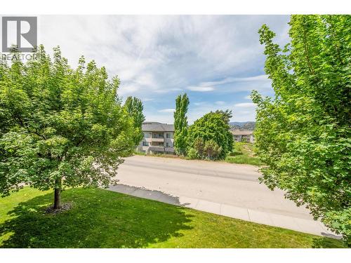 Views! - 265 Froelich Road Unit# 204, Kelowna, BC - Outdoor