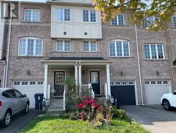 16 PILKINGTON DRIVE  Toronto (Clairlea-Birchmount), ON M1L 0B6