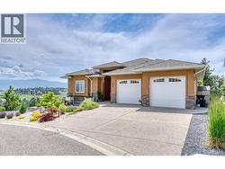 1064 Aurora Heights  West Kelowna, BC V1Z 4B2