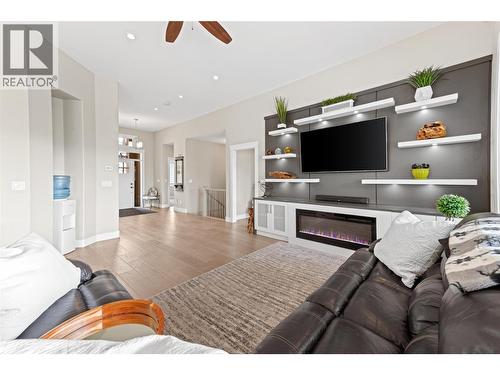 1064 Aurora Heights, West Kelowna, BC - Indoor