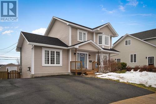 42 Goldeneye Place  Mount Pearl, NL A1N 5J3
