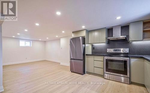 567 Atwater Avenue, Mississauga, ON - Indoor Photo Showing Kitchen