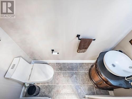 3221 Redpath Circle, Mississauga, ON - Indoor Photo Showing Bathroom