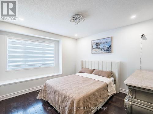 3221 Redpath Circle, Mississauga, ON - Indoor Photo Showing Bedroom