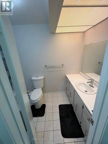 11 Rusthall Way, Brampton, ON - Indoor Photo Showing Bathroom