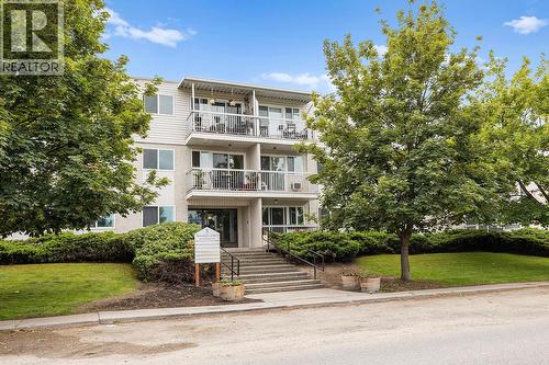 625 Rowcliffe Avenue Unit# 203  Kelowna, BC V1Y 5Y8
