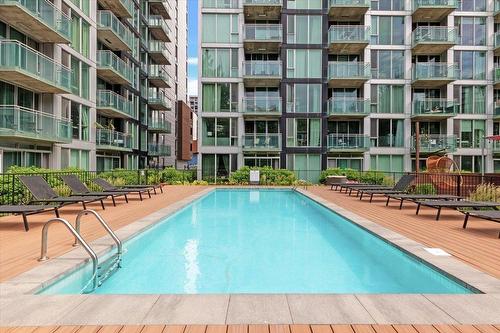 Pool - 1115-190 Rue Murray, Montréal (Le Sud-Ouest), QC - Outdoor With In Ground Pool With Balcony