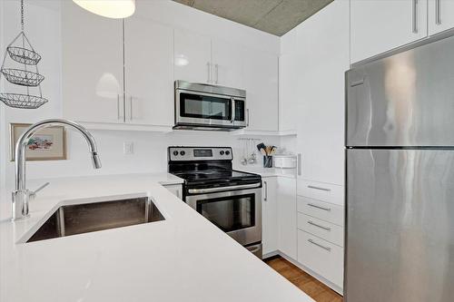 Kitchen - 1115-190 Rue Murray, Montréal (Le Sud-Ouest), QC - Indoor Photo Showing Kitchen With Upgraded Kitchen