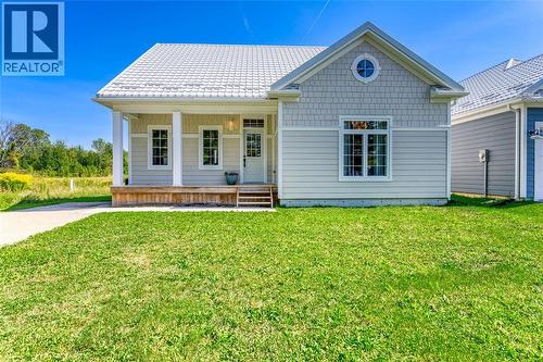 7608 THOMAS STREET  Plympton-Wyoming, ON N0N 1J0