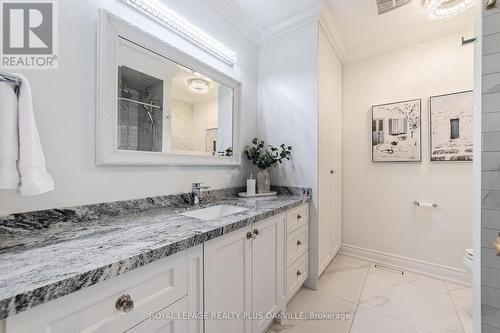 1189 Glen Road, Mississauga, ON - Indoor Photo Showing Bathroom