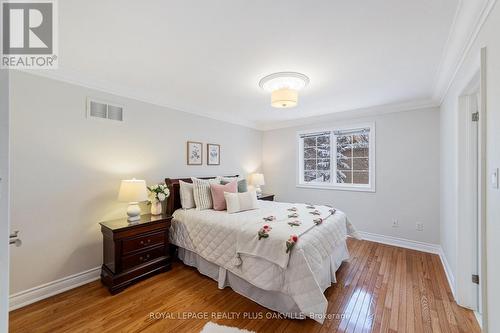 1189 Glen Road, Mississauga, ON - Indoor Photo Showing Bedroom