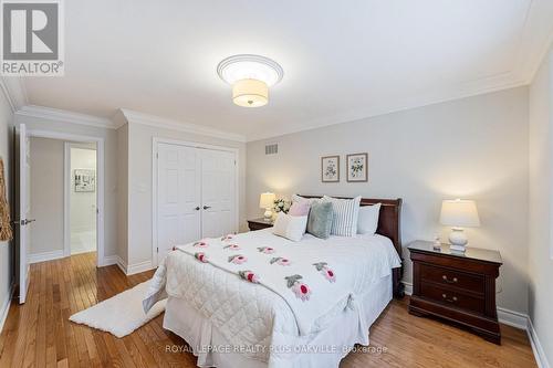 1189 Glen Road, Mississauga, ON - Indoor Photo Showing Bedroom