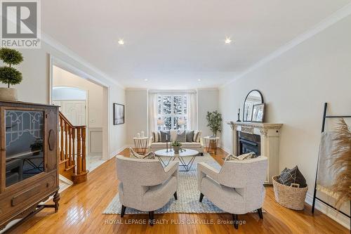 1189 Glen Road, Mississauga, ON - Indoor Photo Showing Living Room With Fireplace