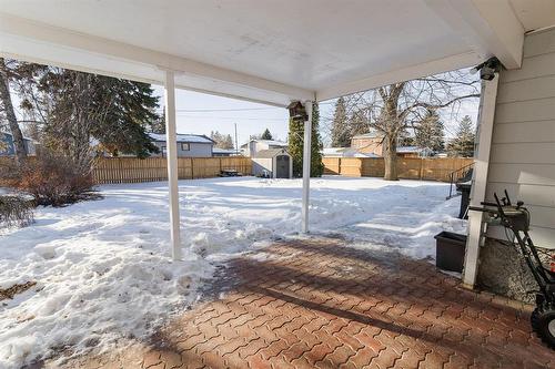 30 Bishop Bay, Carman, MB - Outdoor