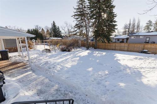 30 Bishop Bay, Carman, MB - Outdoor