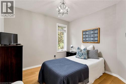 2006 Glenada Crescent Unit# 7, Oakville, ON - Indoor Photo Showing Bedroom