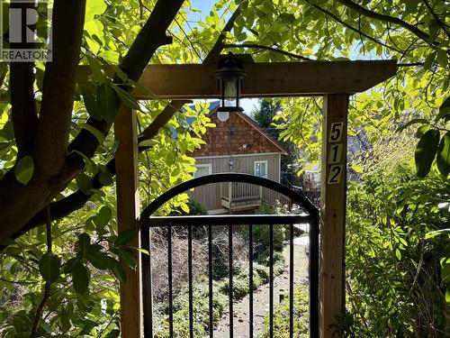 512 S FLETCHER ROAD  Gibsons, BC V0N 1V9