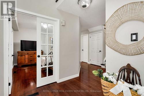 7 - 2006 Glenada Crescent, Oakville, ON - Indoor