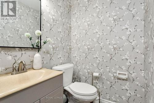 7 - 2006 Glenada Crescent, Oakville, ON - Indoor Photo Showing Bathroom