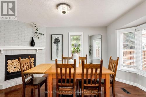 7 - 2006 Glenada Crescent, Oakville, ON - Indoor Photo Showing Dining Room