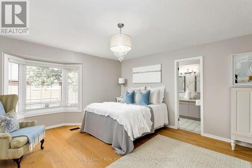 7 - 2006 Glenada Crescent, Oakville, ON - Indoor Photo Showing Bedroom