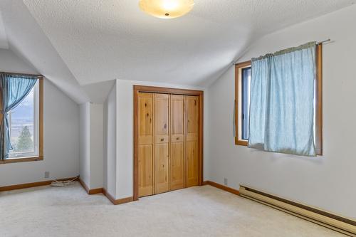 1084 Simmons Road, Creston, BC - Indoor Photo Showing Other Room