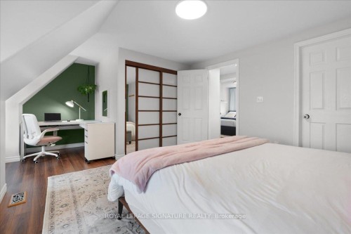 5 Fleming Road, Guelph, ON - Indoor Photo Showing Bedroom