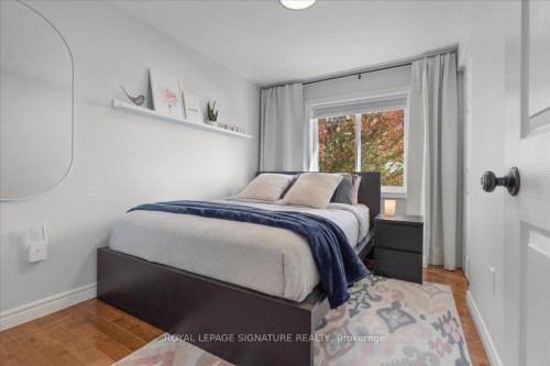 5 Fleming Road, Guelph, ON - Indoor Photo Showing Bedroom