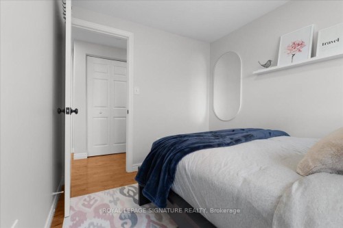 5 Fleming Road, Guelph, ON - Indoor Photo Showing Bedroom