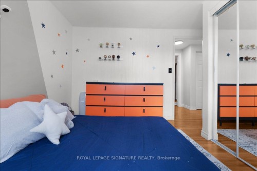 5 Fleming Road, Guelph, ON - Indoor Photo Showing Bedroom