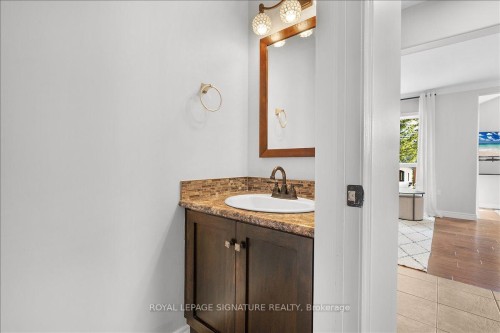 5 Fleming Road, Guelph, ON - Indoor Photo Showing Bathroom