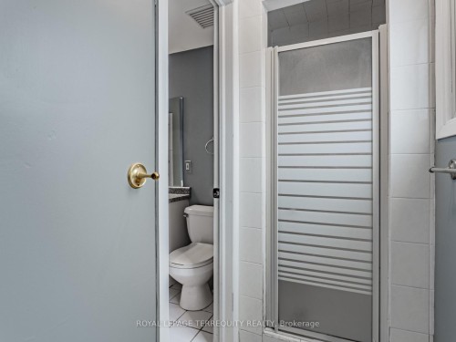 2619 Spruce Needle Drive, Mississauga, ON - Indoor Photo Showing Bathroom