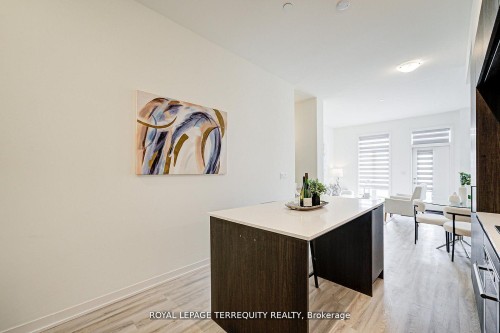 601-7 Steckley House Lane, Richmond Hill, ON - Indoor