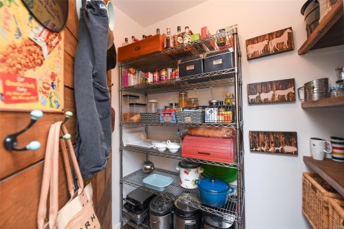 237 Morland Rd, Comox, BC 