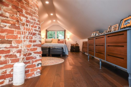 237 Morland Rd, Comox, BC 